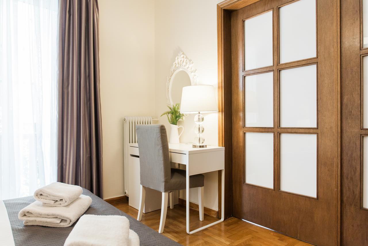 Athenian Home By Livin Urbban Exteriör bild